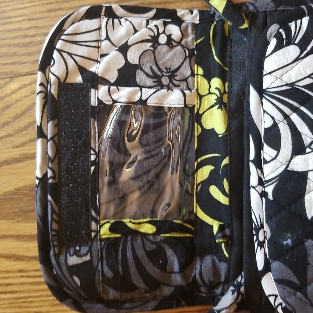 Divinity small crossbody - Picture 3 of 8